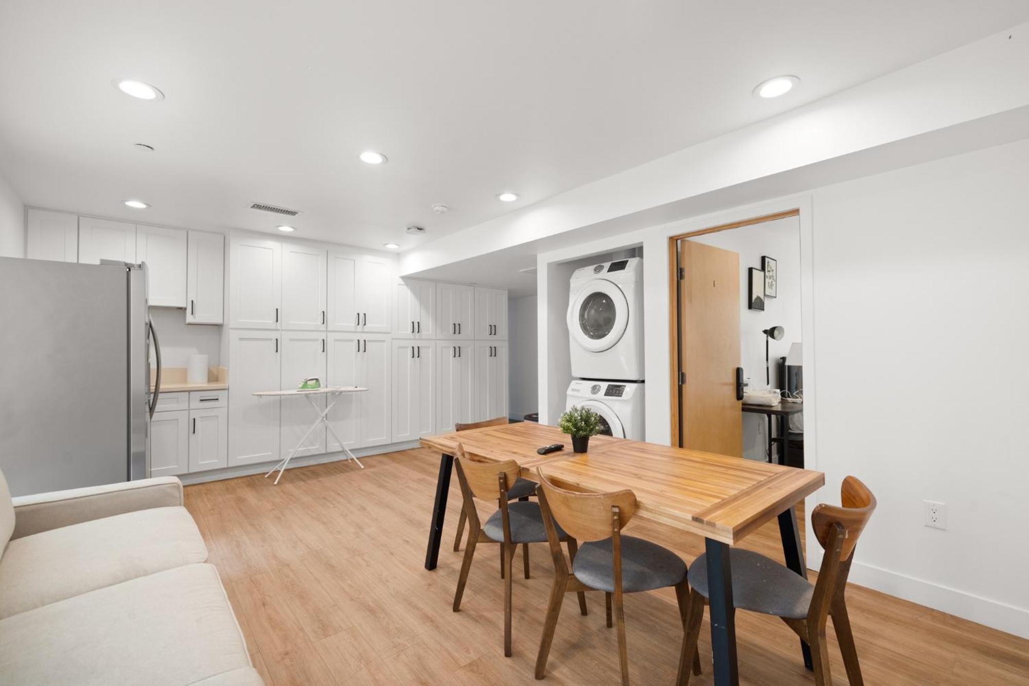 Perfect Location Near Usc, 1Bedroom With Shared Access لوس أنجلوس المظهر الخارجي الصورة